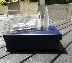 NS unit crystal commemorative